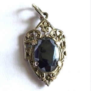 Vintage pendant silver tone grey gem gray Art Deco charm Hematite look